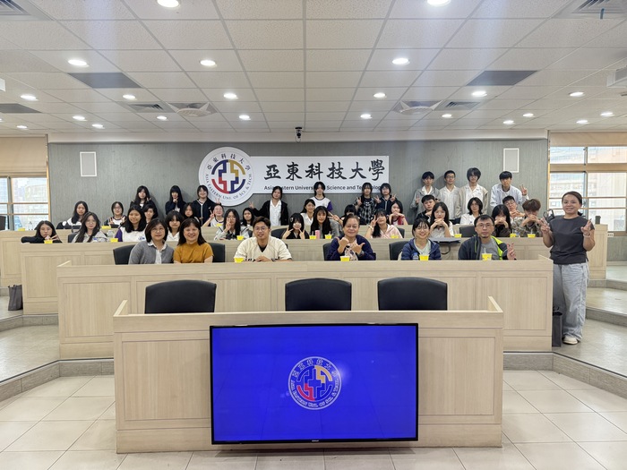 亞東科大攜手士林高商 師生跨界探討環境永續與技職體驗圖片