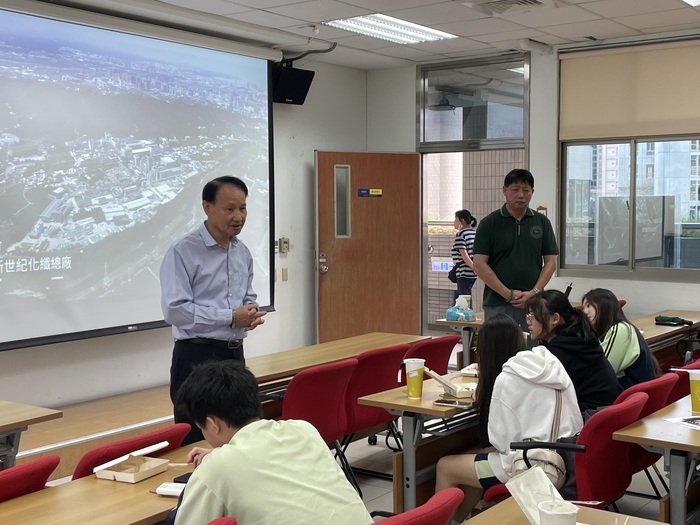 新北市立光復高中參訪亞東科大  探索多元職類發展與升學選擇圖片