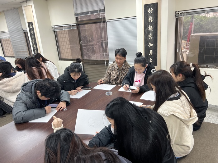 桃園市光啟高級中學蒞校參訪 電機科與資訊科職類認識圖片