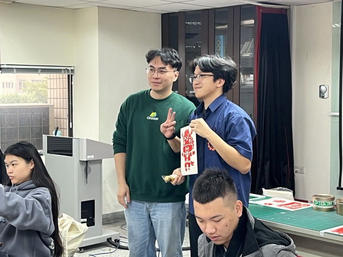 桃園市光啟高級中學蒞校參訪 電機科與資訊科職類認識圖片