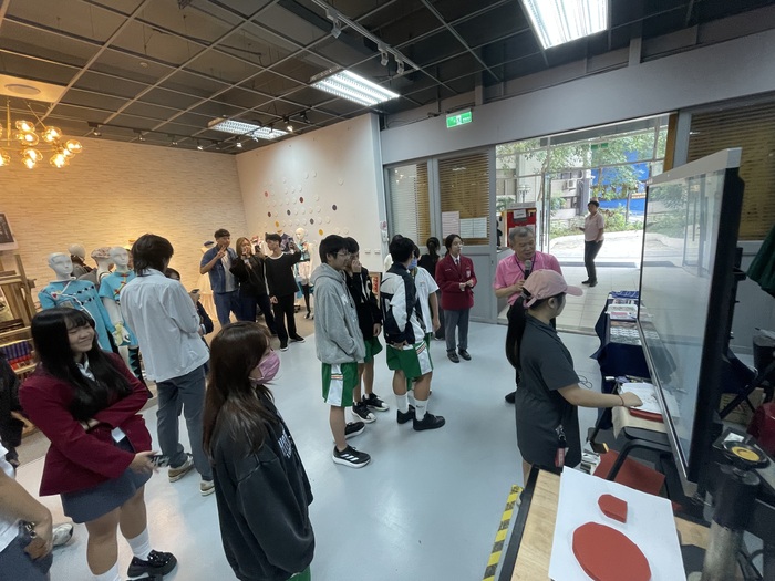 英語口說探索新職涯！亞東科大承辦新北職場英語體驗營 聚焦智慧紡織產業圖片