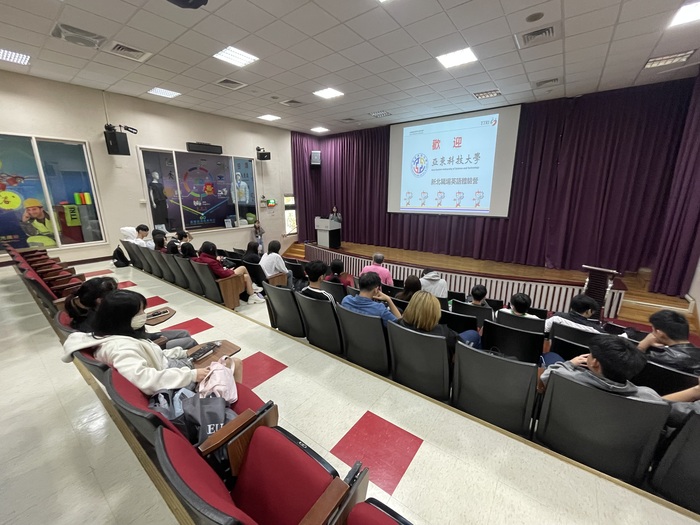 英語口說探索新職涯！亞東科大承辦新北職場英語體驗營 聚焦智慧紡織產業圖片